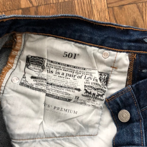 Levi’s shorts - Picture 4 of 4